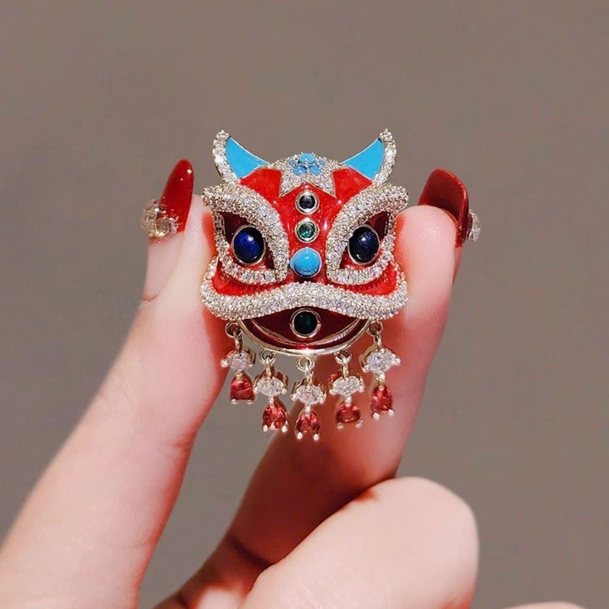  Cài Áo Kỳ Lân 