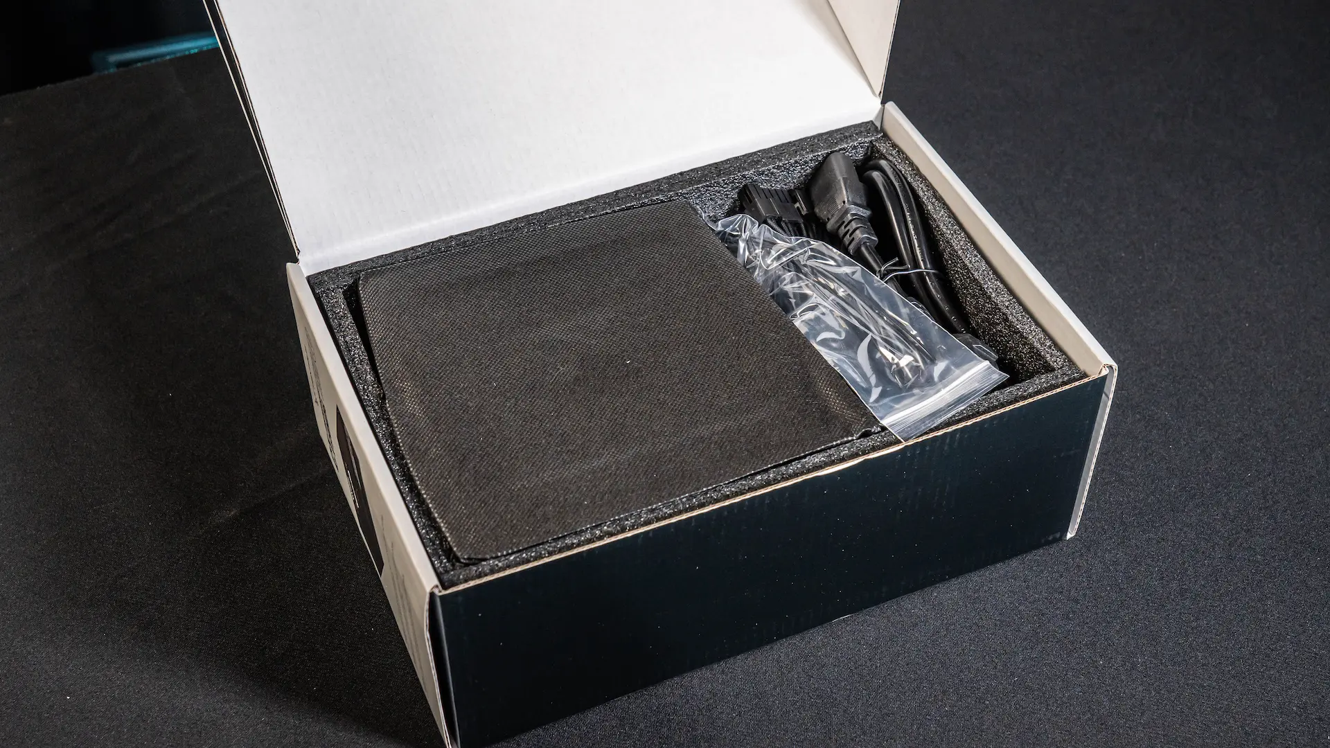 Nguồn Centaur Gaming 550W