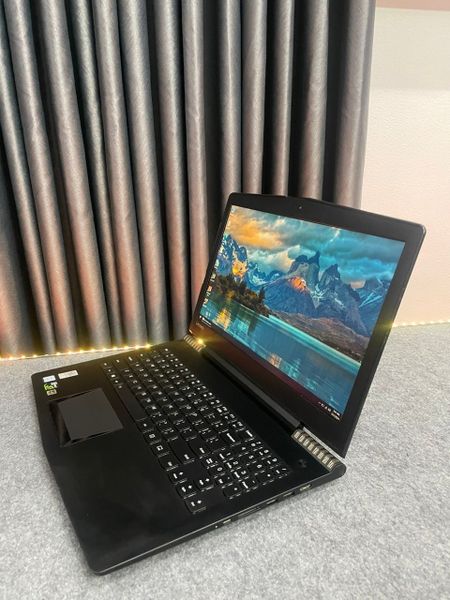 Laptop Gaming Lenovo Y520 15IKBN chính hãng tại Sintech