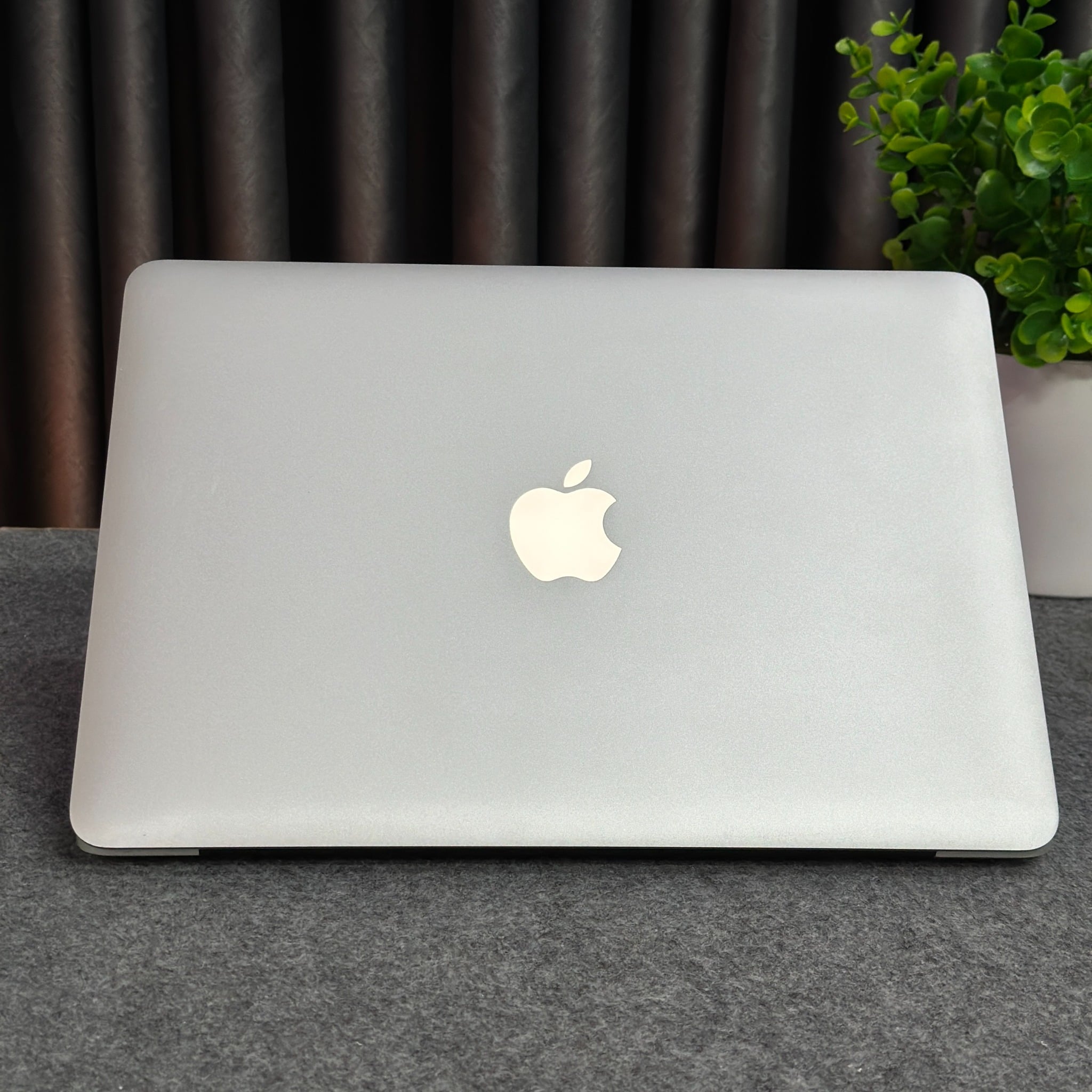 Macbook Pro Retina 13 inch A1502 2015 - i5 2.7GHz/ 8G/ 256GB