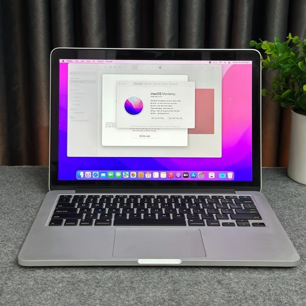 Macbook Pro Retina 13 inch A1502 2015 - i5 2.7GHz/ 8G/ 256GB