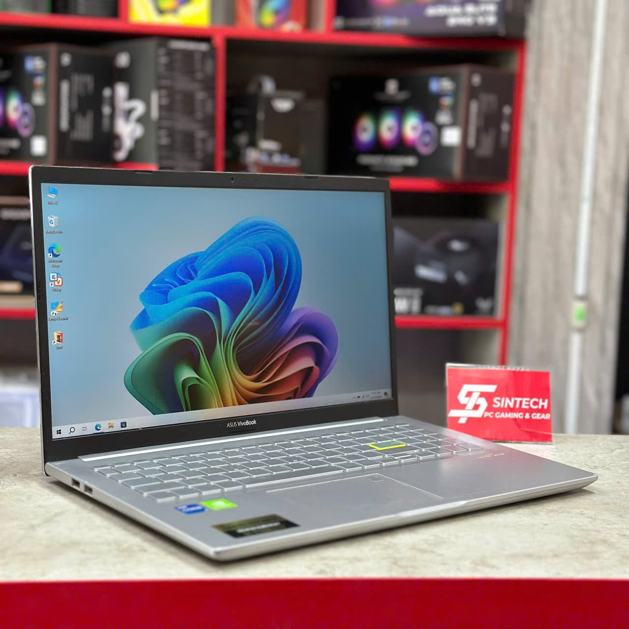 Laptop Asus VivoBook 15 A515EP-BQ498T (Core i5-1135G7 | 8GB | 512GB | MX330 2GB | 15.6 inch FHD | Bạc)