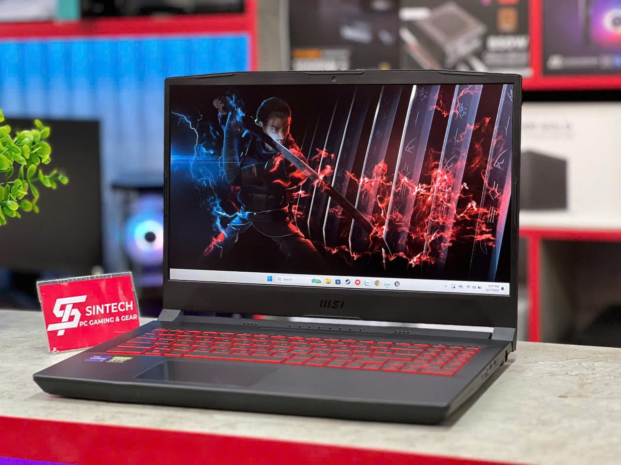 Laptop MSI Gaming Katana GF66 UE11-824VN - Cũ Đẹp