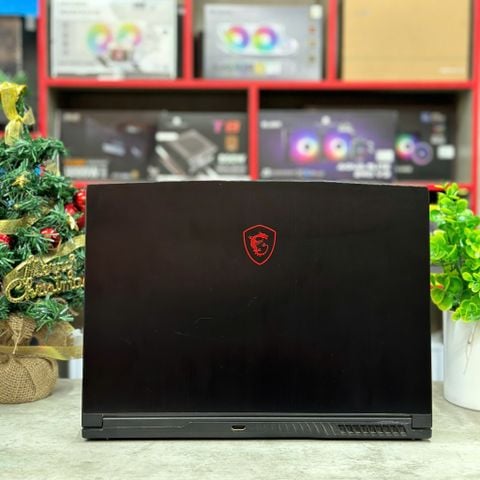 Laptop MSI GF63 8RD-242VN Cũ Đẹp