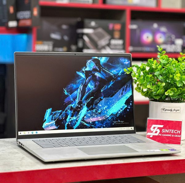 Laptop Dell Inspiron 5620 (i5-1240P/8GB/1TB SSD/15.6