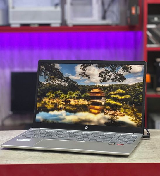 Laptop HP 15 fc0085AU (R5 7530U/16GB/256GB/15.6