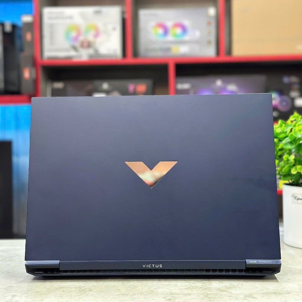 Laptop gaming HP Victus 16/AMD Ryzen™ 5 6600H/16GB/SSD256GB/16.1 inch/144Hz/ RTX™ 3050