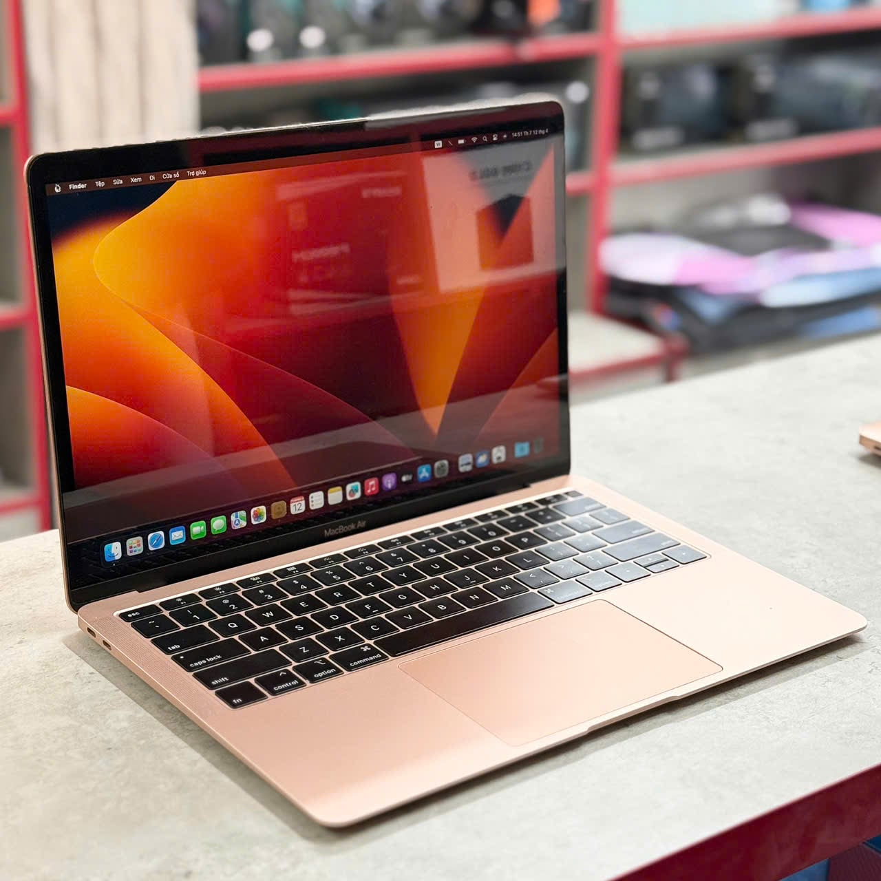 Laptop Apple Macbook Air 2019 i5 / 8GB/ 128GB/ 13 inch Gold – Sintech