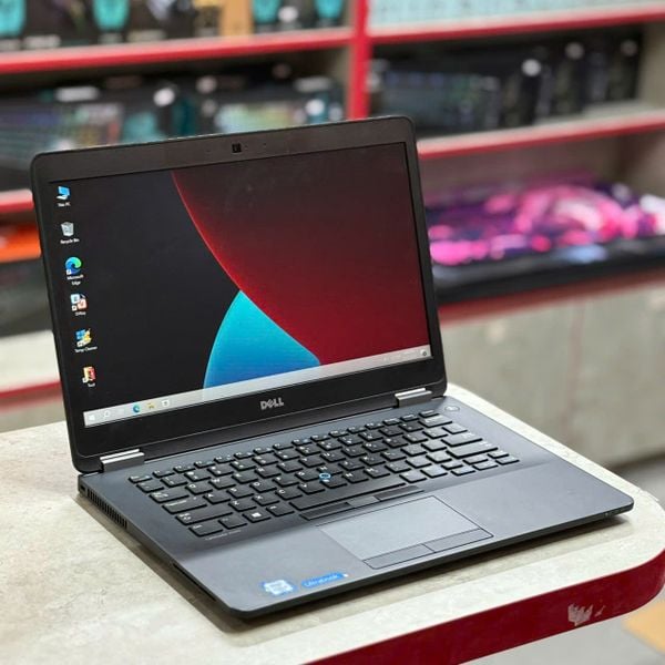 Laptop Dell Latitude 7470 Core i7 6600U RAM 8GB SSD 256GB 14.0” Full HD