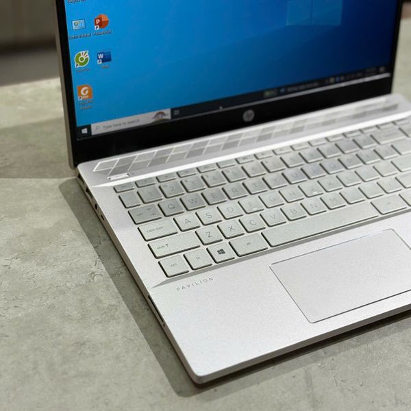 HP Pavilion 14-ce3018TU 8QN89PA (i5-1035G1/8GB/256GB/14