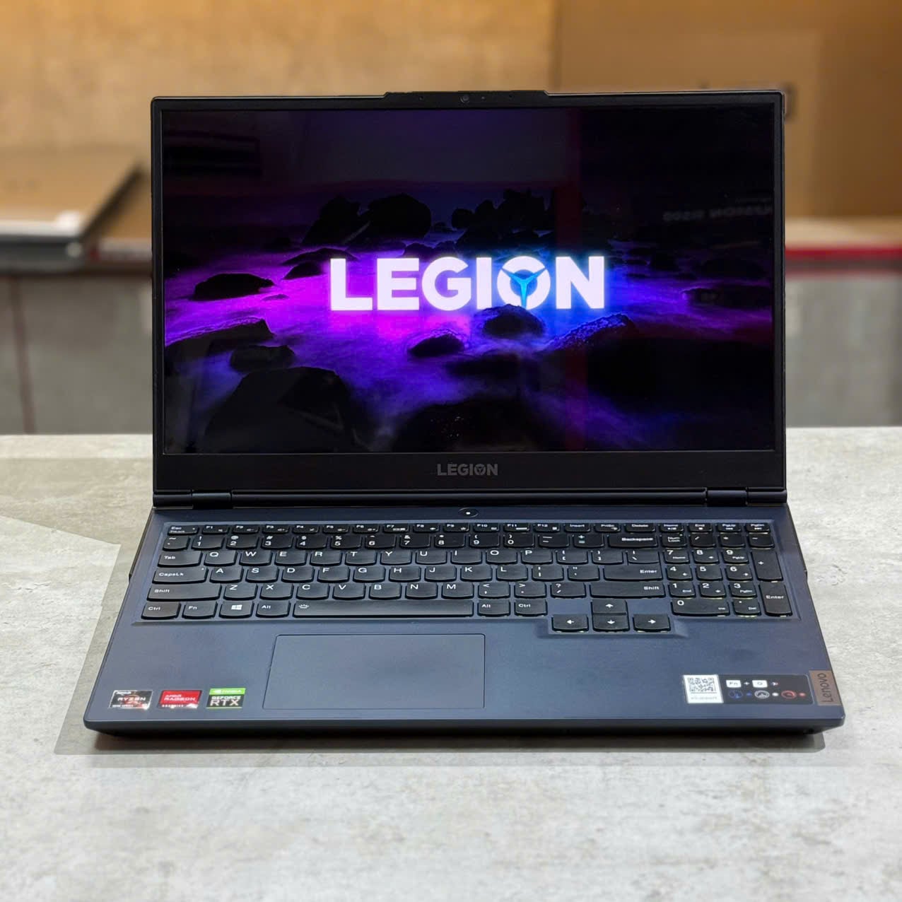 Laptop Lenovo Gaming Legion 5 15ACH6 R5 5600H/32GB/512GB/4GB RTX3050ti/165Hz