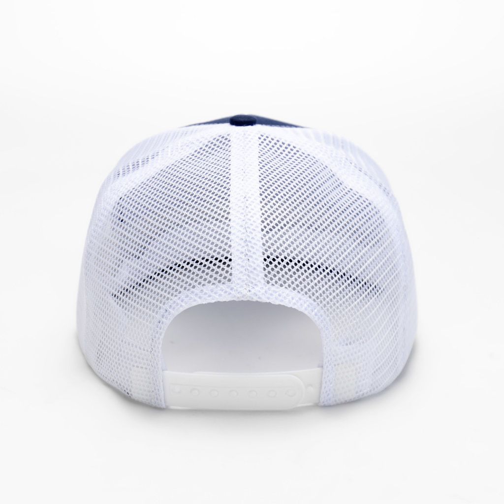 Fashionable mesh hats