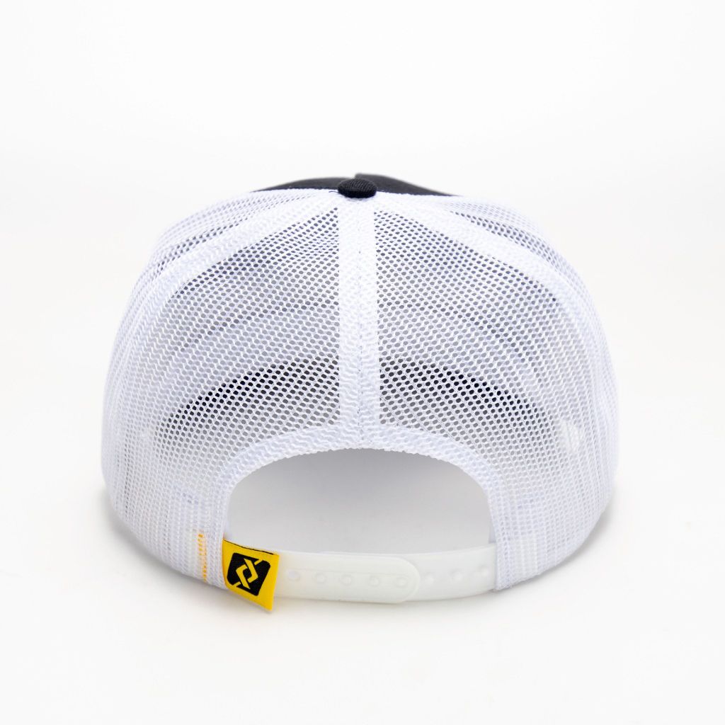 Fashionable mesh hats