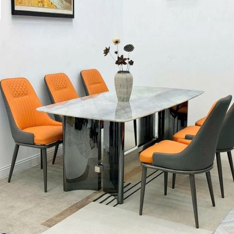 Bàn ăn đá cao cấp phù hợp căn hộ hiện đại