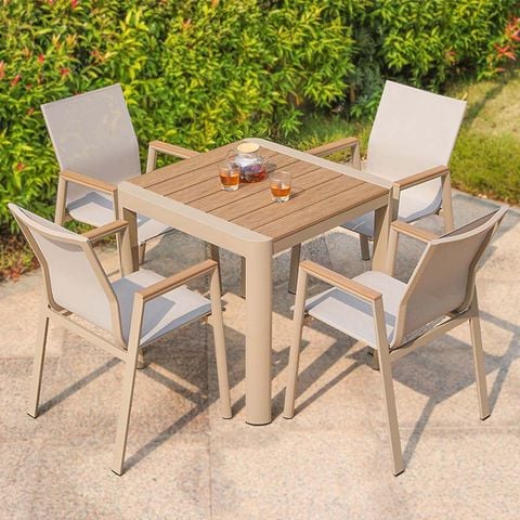 Bộ bàn 4 ghế Polywood giả gỗ, bền đẹp ngoài trời