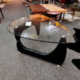  Bàn Trà Mặt Kính Tam Giác BTC04 - Phong Cách Tinh Tế Và Hiện Đại 
