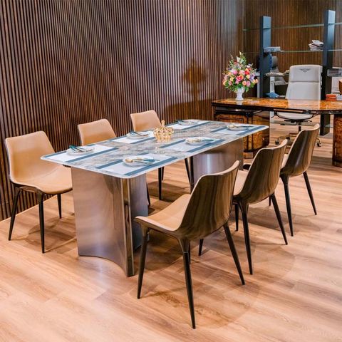 Bộ bàn ăn mặt đá 6 ghế bọc da chống trầy xước