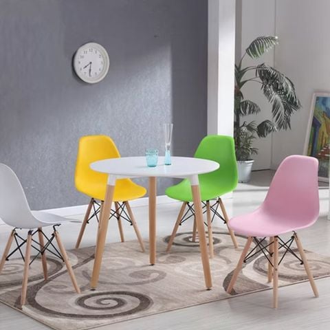 Bàn ghế cafe hiện đại phù hợp không gian nhỏ