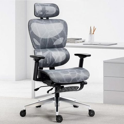 Ghế công thái học với đệm ngồi êm ái, hạn chế đau lưng và cổ