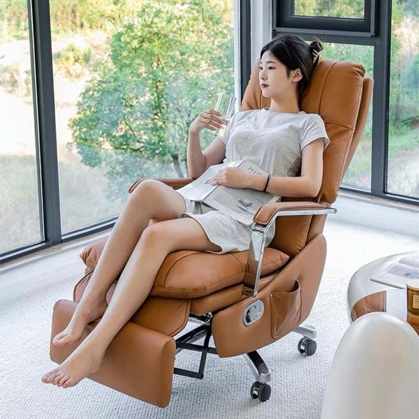 Sử dụng ghế giám đốc da bò TKT12 màu nâu