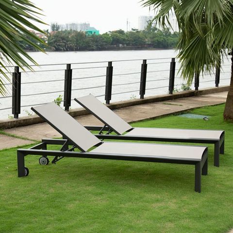 Ghế nằm hồ bơi cao cấp cho không gian nghỉ dưỡng