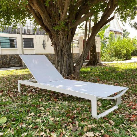 Ghế hồ bơi Textilene, kiểu dáng hiện đại, phù hợp resort, khách sạn