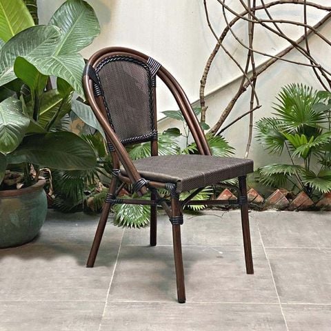 Ghế lưới Textilene thiết kế nhẹ bền phù hợp sân vườn