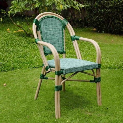 Ghế lưới Textilene thiết kế nhẹ bền phù hợp sân vườn