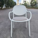  Ghế Nhựa Đúc S3061A – Thiết Kế Hiện Đại, Đệm Ngồi Êm Ái 