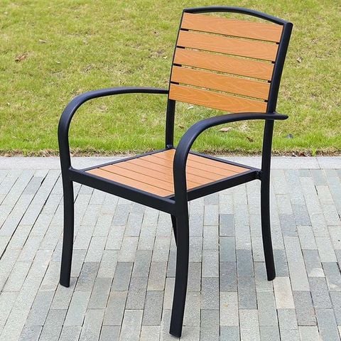 Ghế Polywood giả gỗ chịu lực tốt cho sân vườn