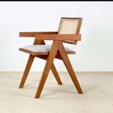  Ghế Vleg Có Tay Mặt Nệm LHG77 