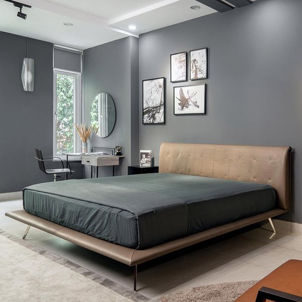 Nên mua giường ngủ bọc da hay giường gỗ