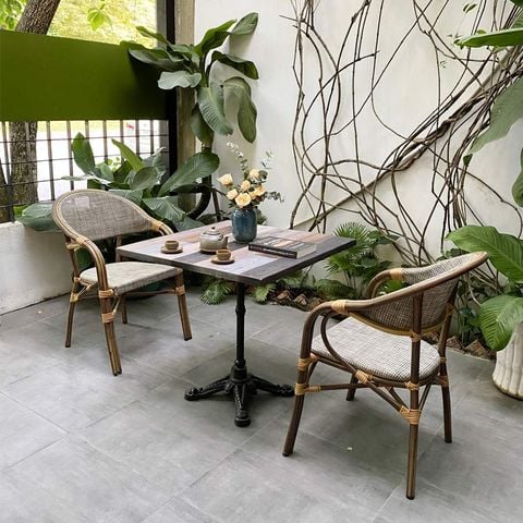 Bộ bàn ghế Textilene sân vườn, phong cách tối giản, dễ phối hợp