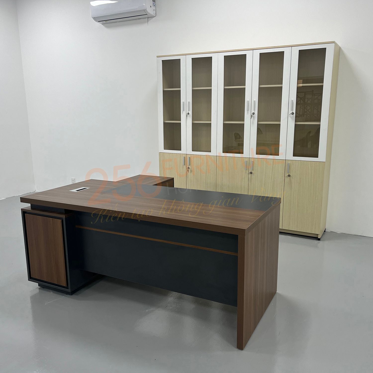  Bàn Giám Đốc BGĐ1816-CG45 