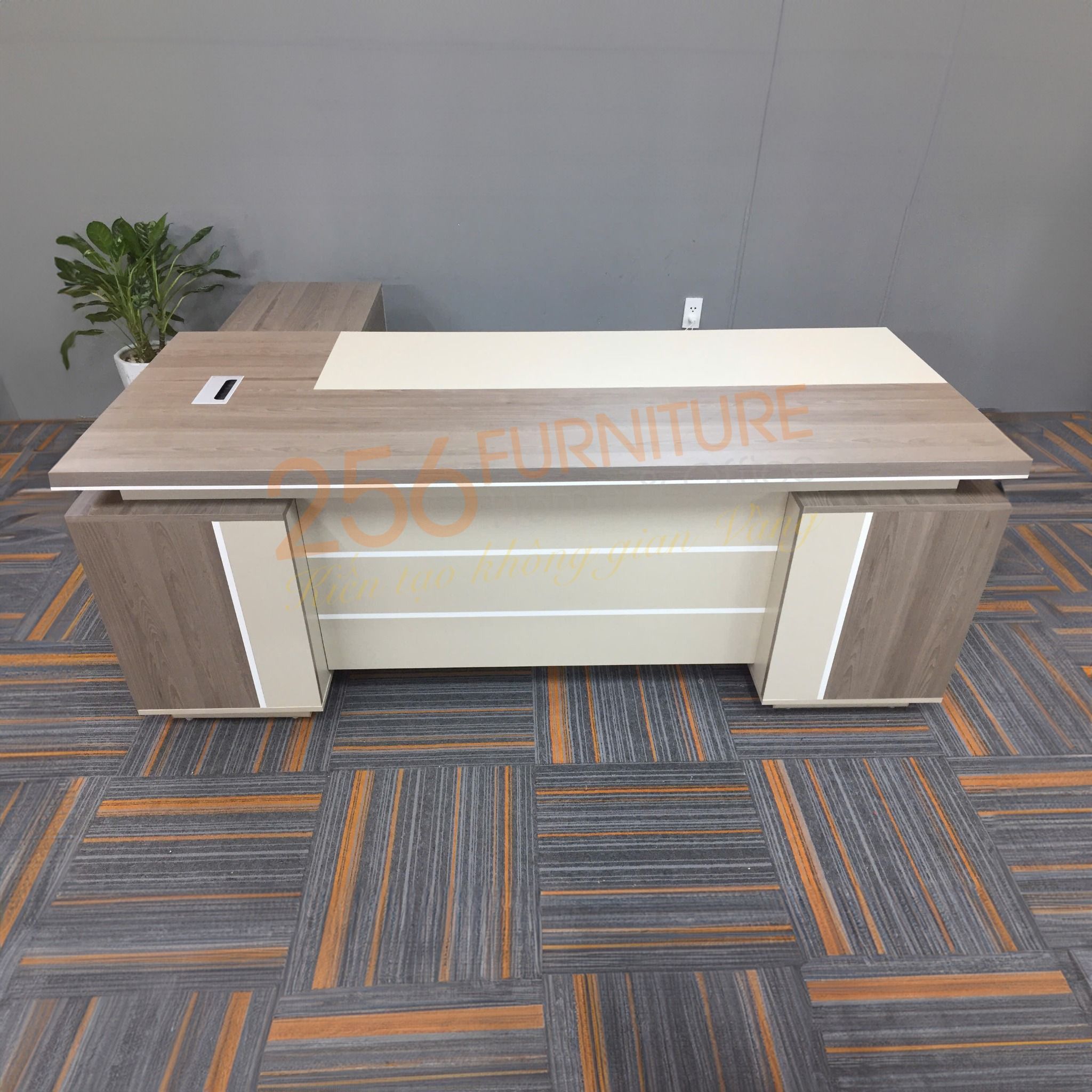  Bàn Giám Đốc BGĐ2016-CG38 