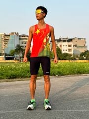 Áo Cờ Đỏ họa tiết Thuyền Hoa