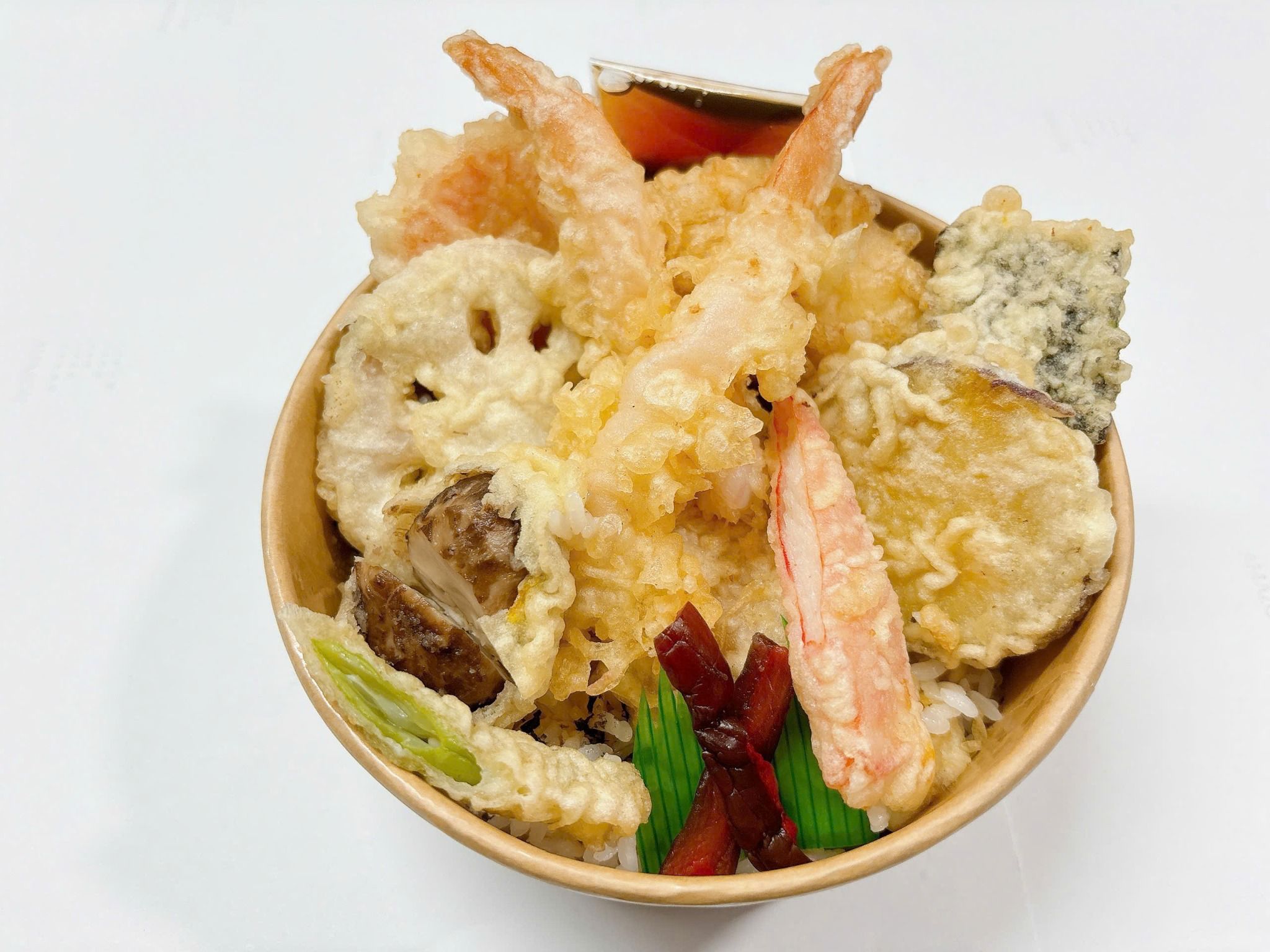  7月03日（木）:　七夕☆彡  甘ダレ『 海老天丼 』野菜天ミックス　（エクレア付） 
