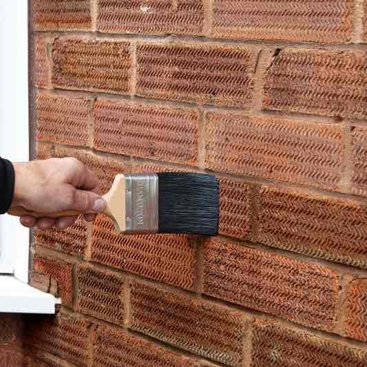 Giải pháp chống thấm trong suốt, ngăn chặn ẩm mốc cho tường gạch, ngói