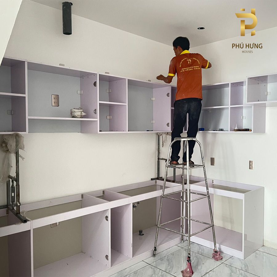 THI CÔNG TỦ BẾP TPHCM VỚI CHẤT LIỆU GỖ AN CƯỜNG ĐẠT CHUẨN
