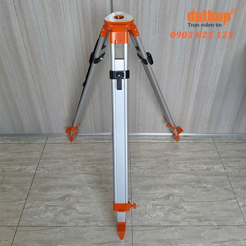 Chân ba đặt máy