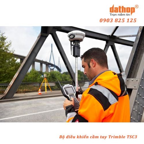 Bộ điều khiển cầm tay Trimble TSC3