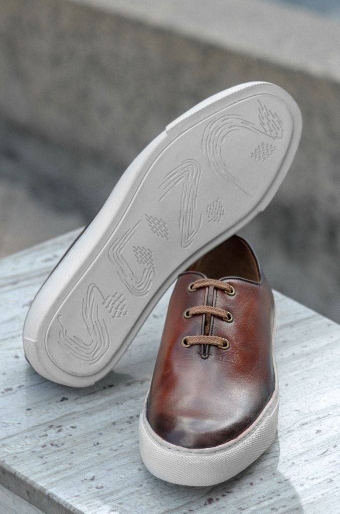 Giày Sneaker Nam C02