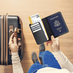 Ví Da Hộ Chiếu Satechi Vegan-Leather Passport Cover with Find My ST-VPCK