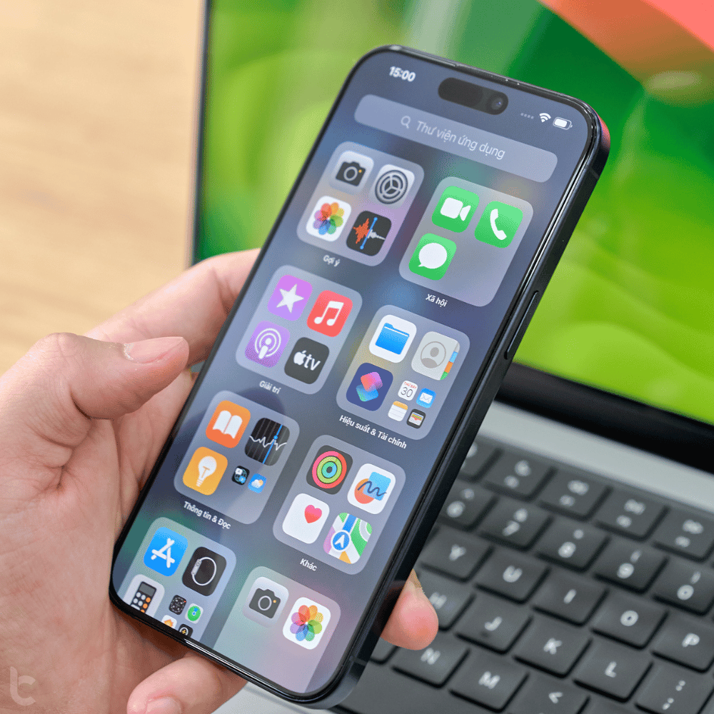 Kính Cường Lực iPhone 15 Series WIWU Easy Install Có Khung Tự Dán, Lấy Bụi, Lưới Bảo Vệ Màng Loa