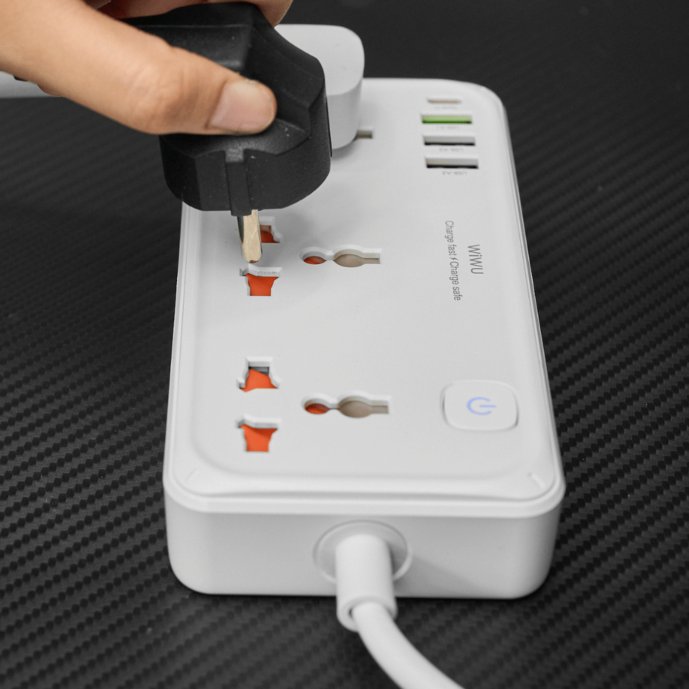 Ổ Cắm Điện Đa Năng WiWU Cube 30W GaN Wi-S005