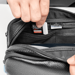 Túi Đựng Phụ Kiện Da Chống Trộm WIWU Salem Anti-Theft Travel Pouch