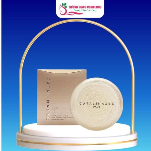 Phấn Phủ Catalina Geo Pact Natural Beige Siêu Mịn 22G (Geo Vàng)
