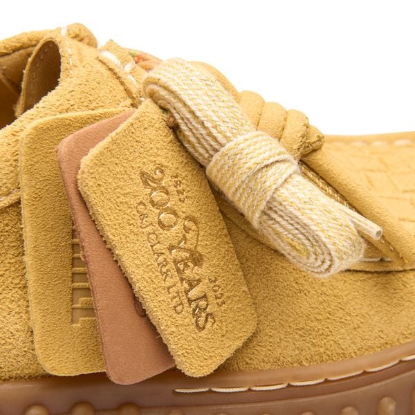 Giày Da Lộn Nữ Clarks - Torhill Bee