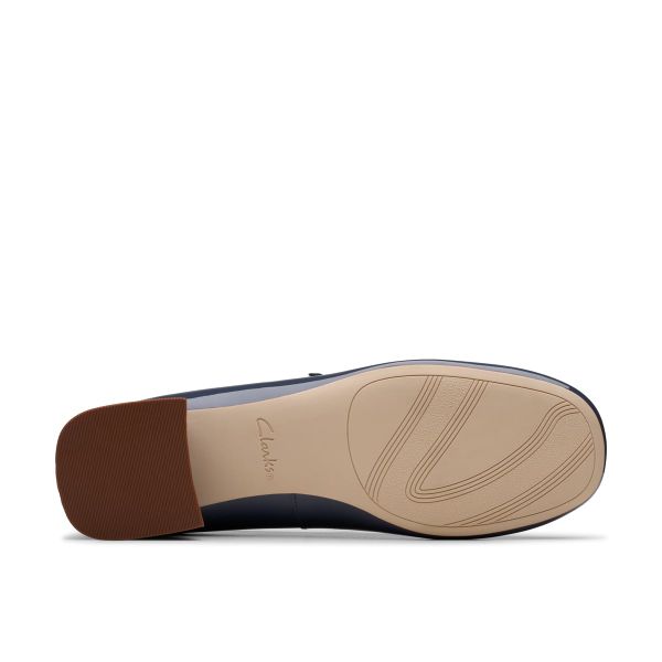 Giày Đế Bệt Da Bóng Nữ Clarks - Daiss30 Shine