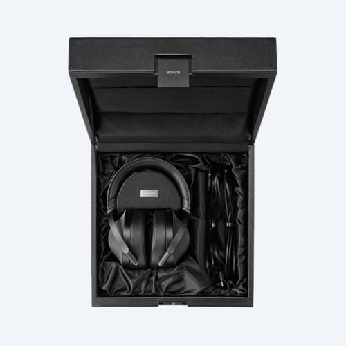 Tai nghe cao cấp Sony MDR-Z1R đỉnh cao âm thanh và tài nghệ chế tác.